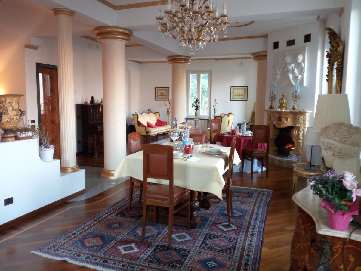 Villa Puccini Bed & Breakfast Lecco Eksteriør bilde