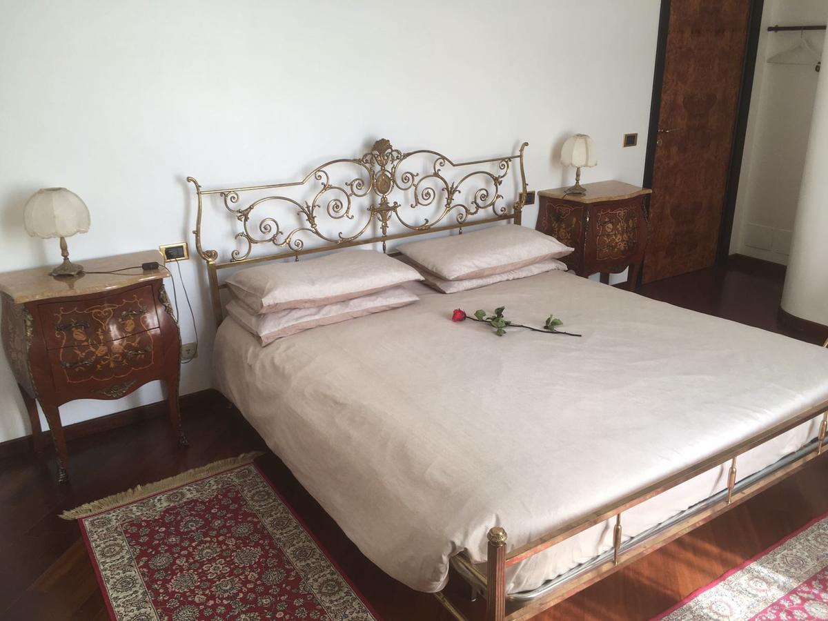 Villa Puccini Bed & Breakfast Lecco Eksteriør bilde