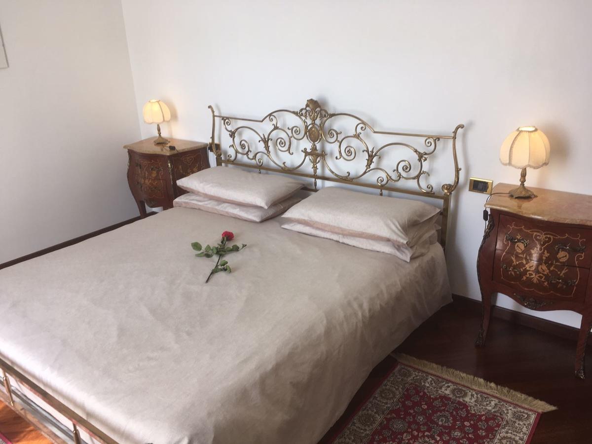 Villa Puccini Bed & Breakfast Lecco Eksteriør bilde